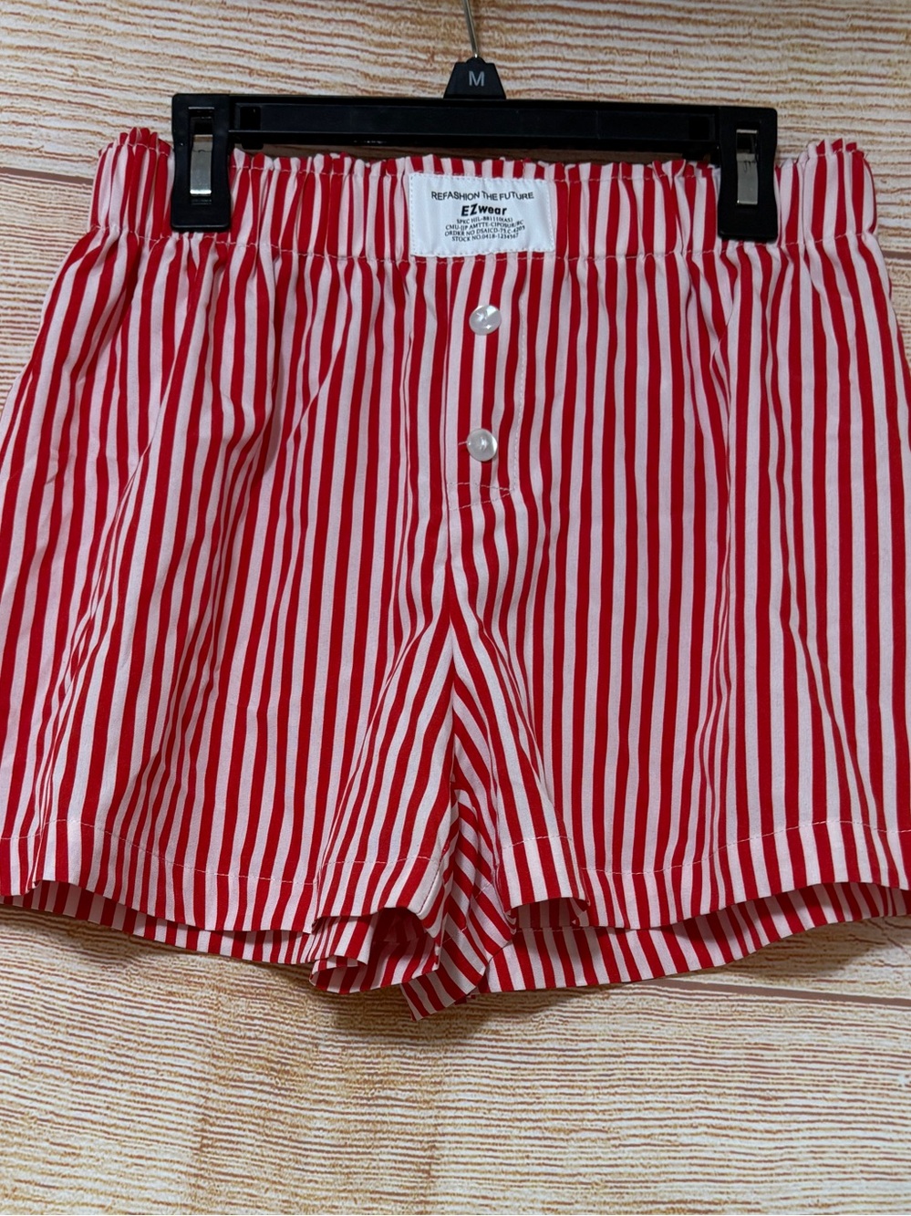 SHEIN Red & White Vertical Stripe Elastic-Waist Shorts EzWear SHEIN
